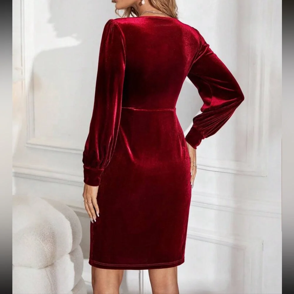 Luxe Red Velvet Split Hem Party Holiday Evening Dress - Picture 2 of 4